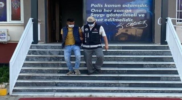 Kulübeyi Yaktı,24 saat Geçmeden Yakayı Ele Verdi