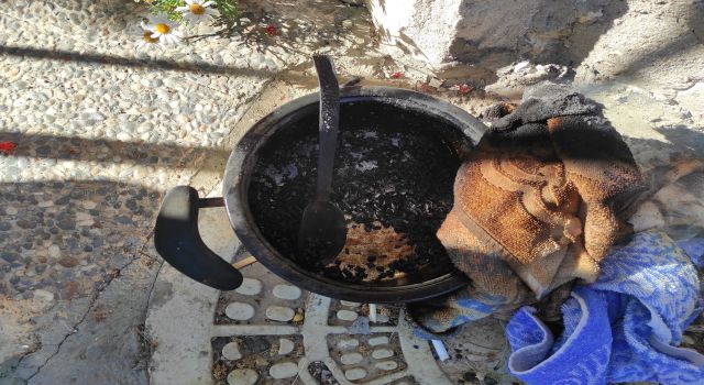 Ocakta Unutulan Yemek Mahallede Panik Yarattı