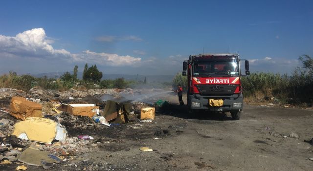 Hurda Koltuğu Yaktı,Yangına Sebep Oldu