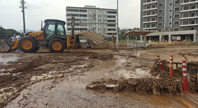  Nazilli'yi Sel Aldı Sokaklar Çamur Deryasına Döndü