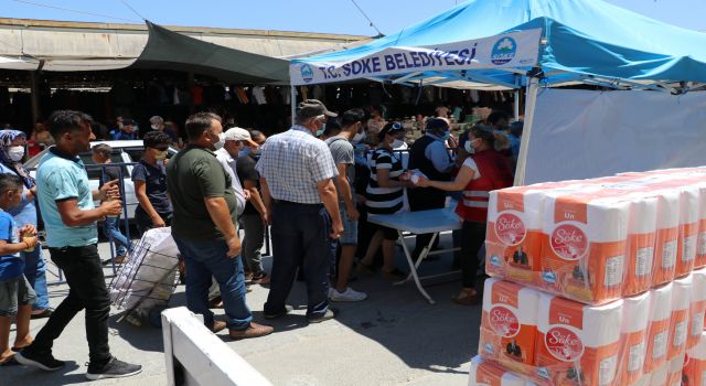 Söke Belediyesi Ürettiği Unu, Vatandaşa Dağıttı