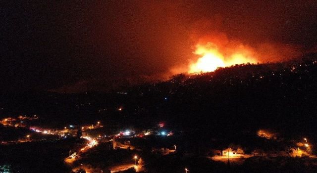 Çine Akçaova'da Alevler Drone İle Görüntülendi