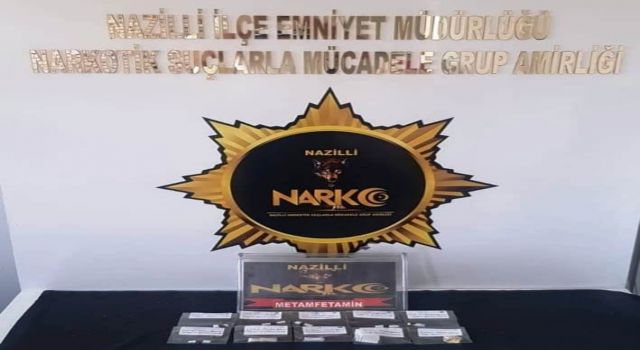 Nazilli'de Polisin Yakaladığı Şahısın Üzerinde Uyuşturucu Çıktı