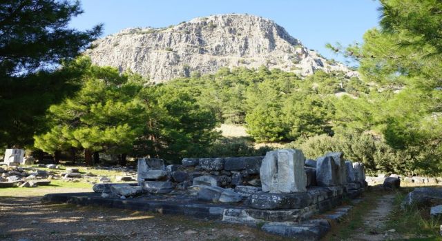 Priene Antik Kenti 1Hafta Ziyaretçilere Kapatıldı