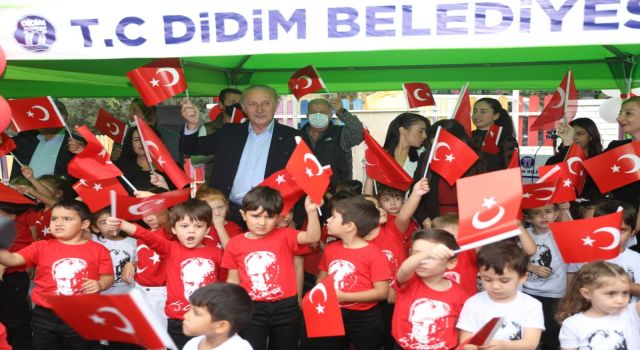 Didim'de Minikler Cumhuriyet Bayramı Coşkusunu Erken Yaşadı