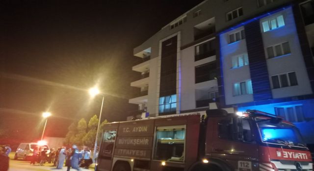 Evde Çıkan Yangın Apartman Sakinlerini Korkuttu