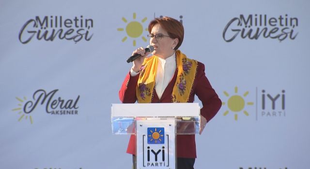 Akşener’in ilk mitingine Ege’den çok sayıda katılım