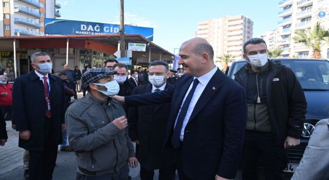 Bakan Soylu, vatandaşlarla bir araya geldi