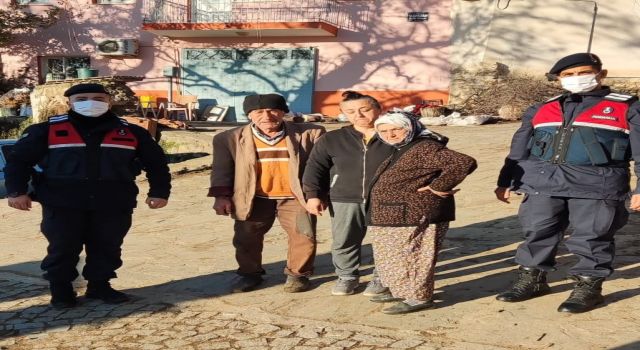 Jandarma ekipleri kayıp Alzheimer hastasını drone ile buldu