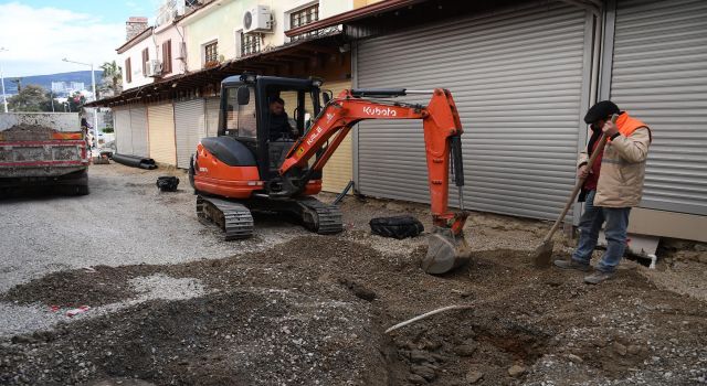 Kuşadası Grand ve Orient Bazaar'da yenileme çalışmaları