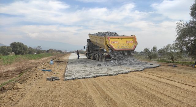 Nazilli’de bağlantı yolu çalışmaları aralıksız sürüyor