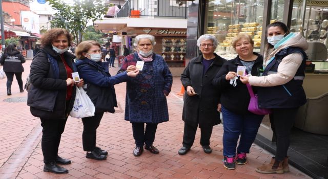 Büyükşehir kadınları unutmadı 