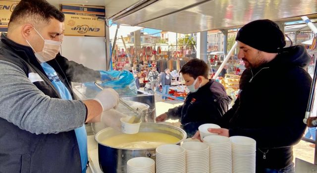 Didim Belediyesi'nden çorba ikramı 