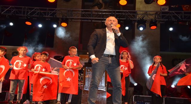 Didim Belediyesi 19 Mayıs’ı Grup “Gripin” ile kutladı