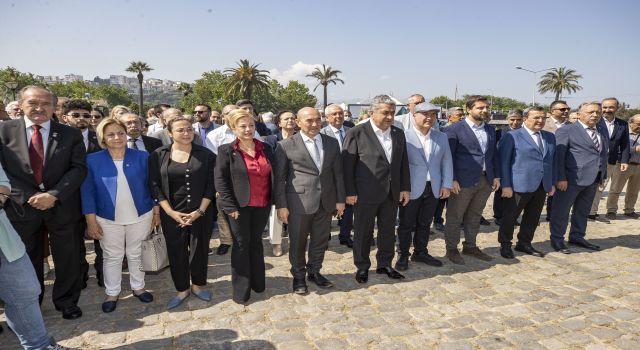 Gazeteciler Hasan Tahsin'i andı