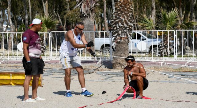 PLAJ VOLEYBOLUNUN EN İYİLERİ KUŞADASI’NDA KARŞILAŞACAK