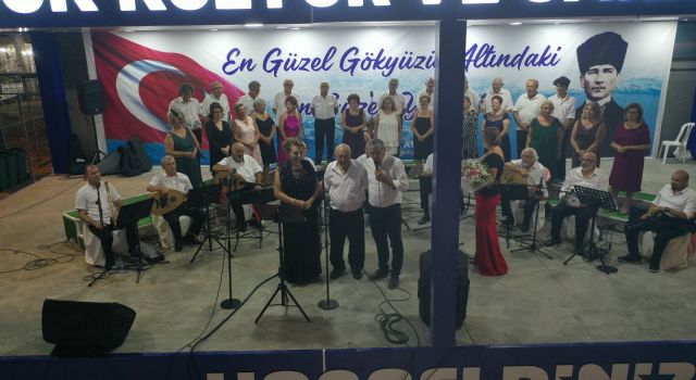 Akbüklüler yaz konserinde unutulmaz anlar yaşadı