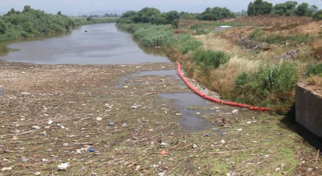 Çöplük değil Büyük Menderes Nehri