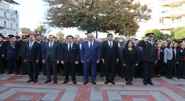 Başkan Özcan 10 Kasım Atatürk’ü Anma törenlerine katıldı