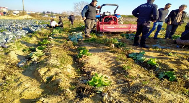 Buharkent'te feci kaza : Çapa makinesine ayağını kaptırdı