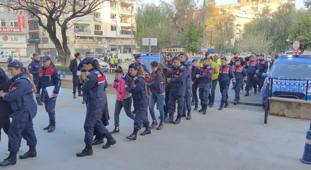 Devre mülk dolandırıcılığı yapan örgüt çökertildi: 104 gözaltı