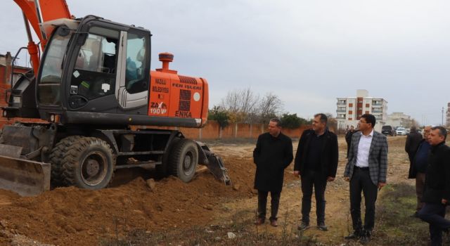 Yıllardır çözülemeyen yol sorununa Başkan Özcan neşter vurdu