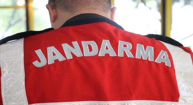 8 yıl hapis cezası istenen şahıs Bozdoğan'da jandarmaya takıldı