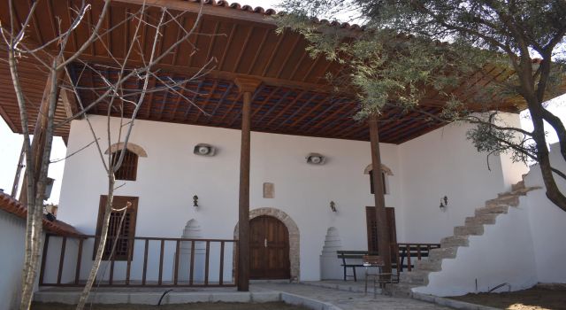 Karacasu'da Küçük Arık Camii'nin restorasyonu tamamlandı