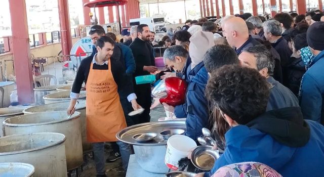 Çapahasan Mahallesi'nde Geleneksel Keşkek Hayrı Düzenlendi 