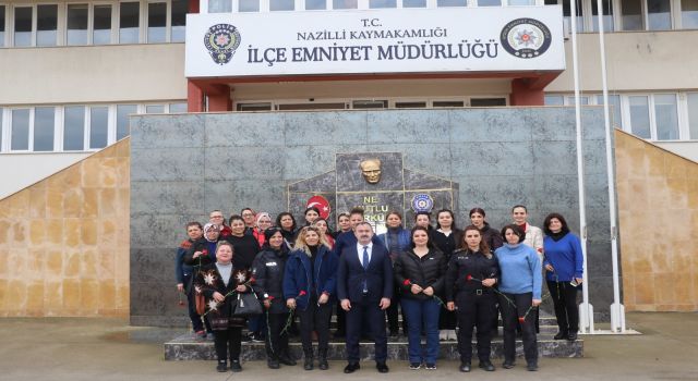 Nazilli’de kadın polislerin günü kutlandı