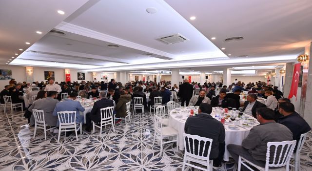 Aydın Valisi Aksoy, romanlarla iftar yemeğinde bir araya geldi