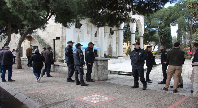 Bomba ihbarı yapılan valizden çıkan görenleri şaşırttı 