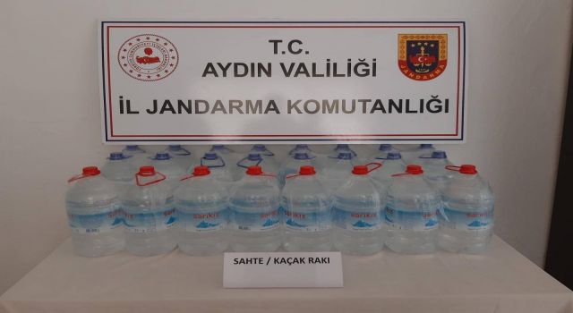 Jandarma 200 litre kaçak alkol ele geçirdi 