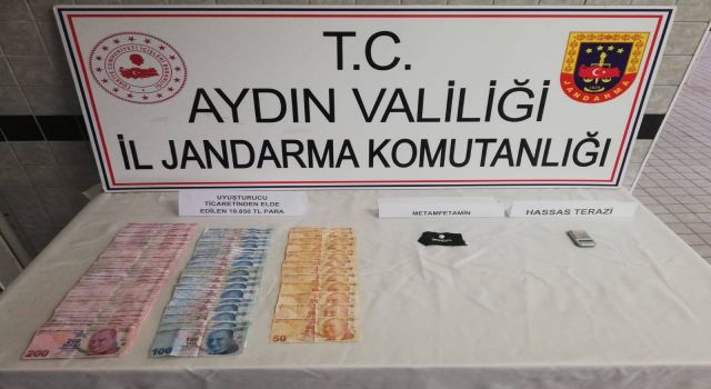 Jandarma torbacılara göz açtırmıyor 