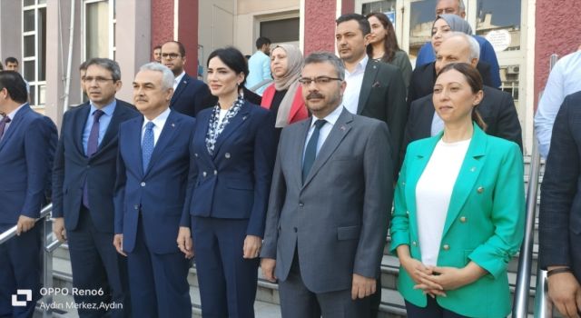 Ak Parti Milletvekilleri mazbatalarını aldı