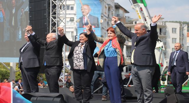 İYİ Parti Genel Başkanı Akşener: “Menderes’in mezarını Çakırbeyli’ye getirmek boynumun borcudur”