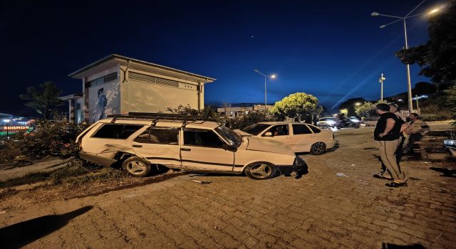 İzinsiz kullandığı otomobille kaza yaptı, yaralı arkadaşını bırakıp kaçtı