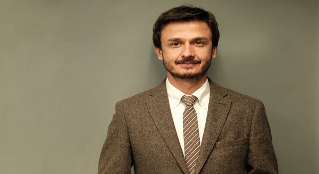 Uzağa bakarken çift görme önemli hastalıkların belirtisi olabilir