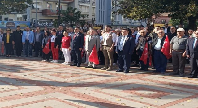 CHP Nazilli Cumhuriyetin 100. Yılını törenle kutladı 