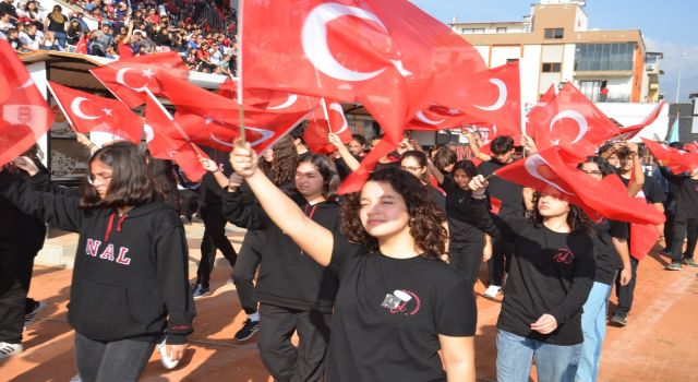 Nazilli’de Cumhuriyetin 100. yılı coşkuyla kutlandı