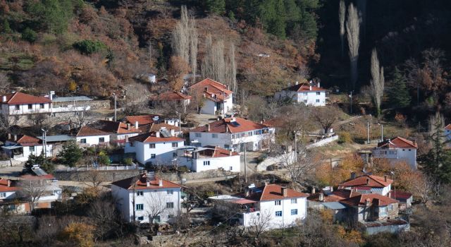 Kuyucak'taki cephe güzelleştirme projesi tamamlandı