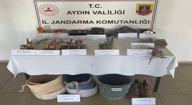 Kaçak kazı jandarmaya takıldı