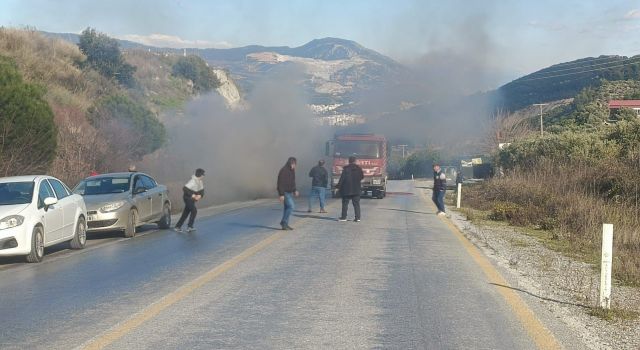 Seyir halindeki otomobil yandı