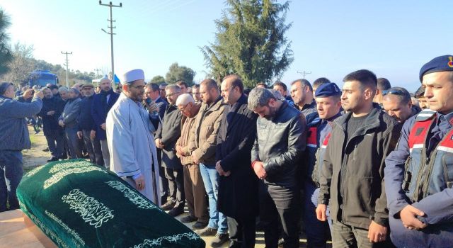 İzmir’de öldürülen taksici memleketi Aydın’da toprağa verildi