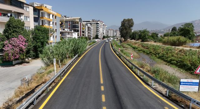 Aydın Büyükşehir Belediyesi Efeler Cumhuriyet Caddesi'ni yeniledi