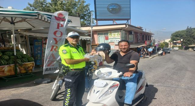 Bozdoğan'da motorculara kask dağıtıldı