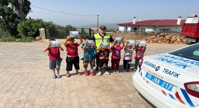 Jandarma trafik eğitimlerine devam ediyor 
