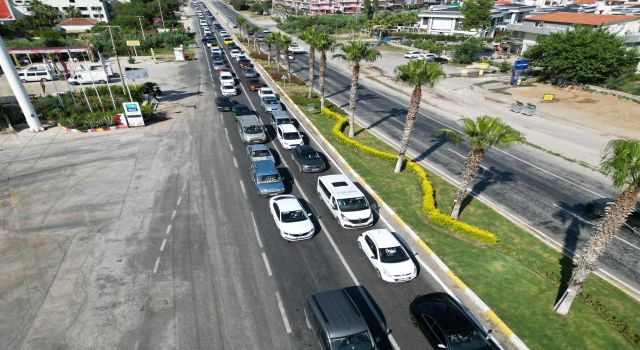 Kuşadası'nın nüfusu bayramda 1 milyonu geçti