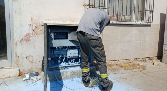 Elektrik trafosu Aydın sıcağına dayanamadı