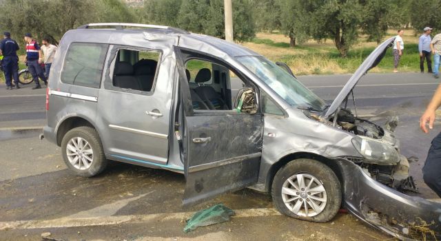 Buharkent'te trafik kazası: 2 yaralı